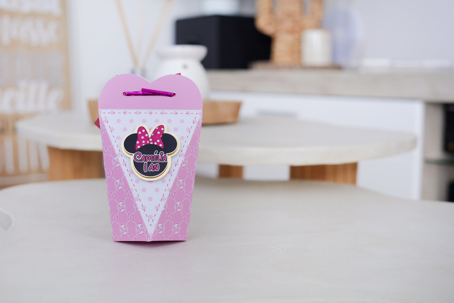 Minnie - Boîte diamant personnalisée – Décoration d’anniversaire enfant